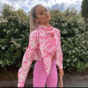 Zara Pink and White Patterned Crop Top